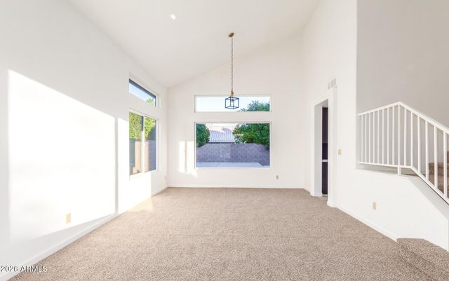 11991 N 69TH Avenue, Peoria, AZ 85345