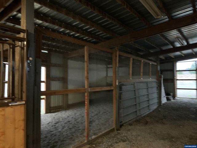 38591 Gilkey Rd, Scio, OR 97374