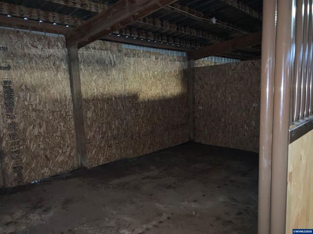 38591 Gilkey Rd, Scio, OR 97374