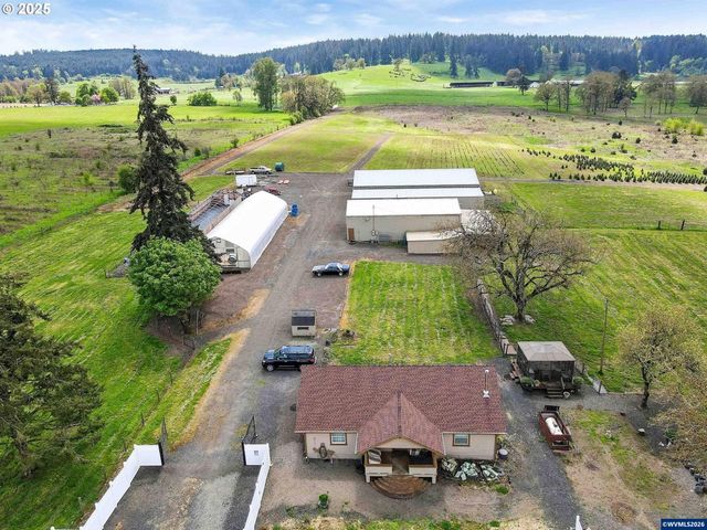38591 Gilkey Rd, Scio, OR 97374