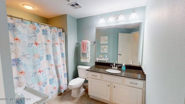 2228 Beach Drive, 1004, Gulfport, MS 39507