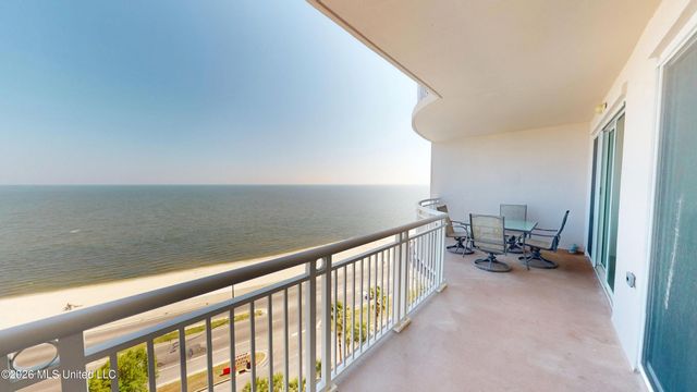 2228 Beach Drive, 1004, Gulfport, MS 39507