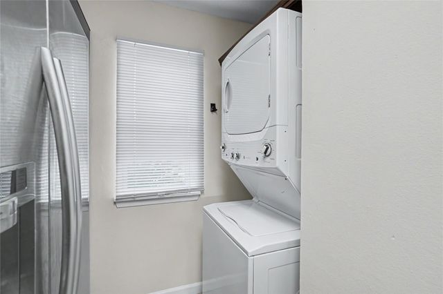 18800 Egret Bay Boulevard 609, Webster, TX 77058