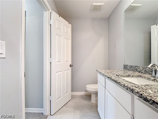 4101 NE 15th AVE, Cape Coral, FL 33909