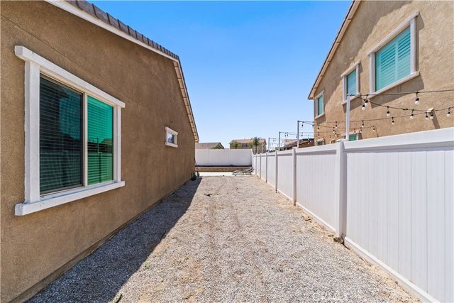4825 Magnum, Jurupa Valley, CA 91752