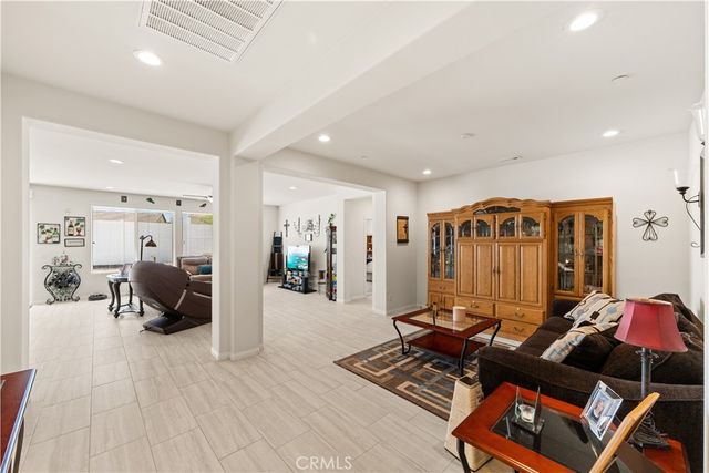 4825 Magnum, Jurupa Valley, CA 91752