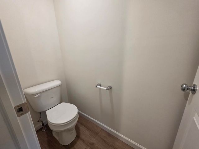 5915 Hawkweed Drive 08703, Naperville, IL 60564