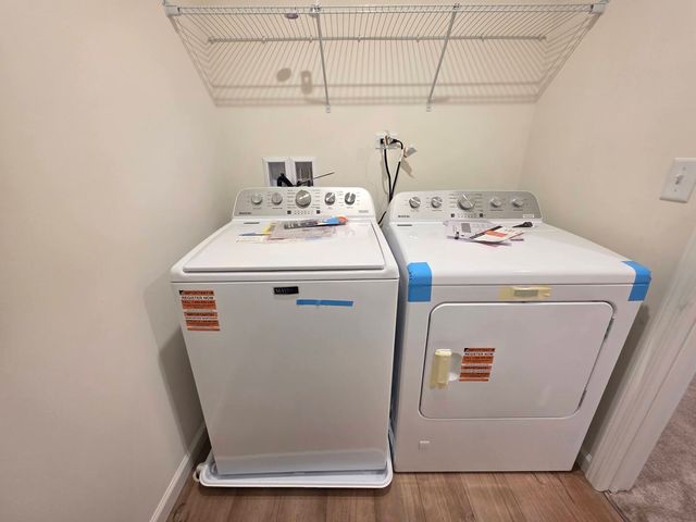 5915 Hawkweed Drive 08703, Naperville, IL 60564