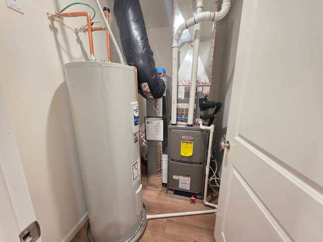 5915 Hawkweed Drive 08703, Naperville, IL 60564