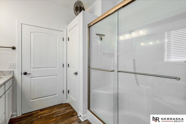 18135 Camden Avenue, Elkhorn, NE 68022