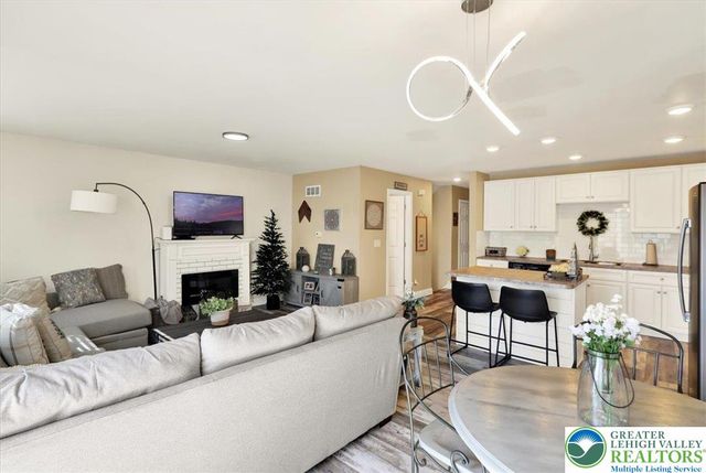 1034 Yarn Court, Centre Twp, PA 19541