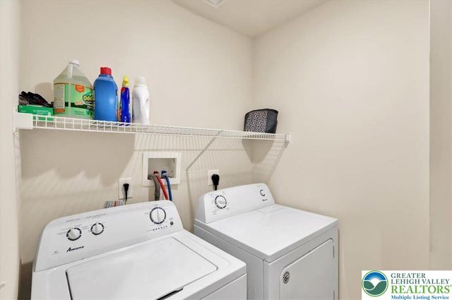 1034 Yarn Court, Centre Twp, PA 19541