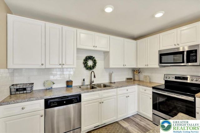 1034 Yarn Court, Centre Twp, PA 19541