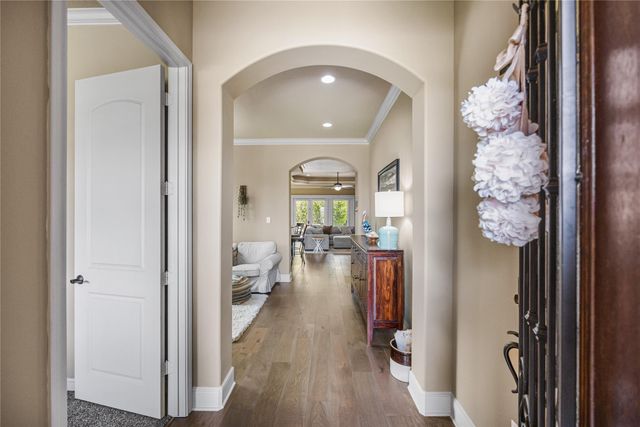 105 Harley Drive, Montgomery, TX 77356