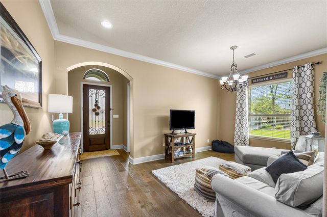 105 Harley Drive, Montgomery, TX 77356