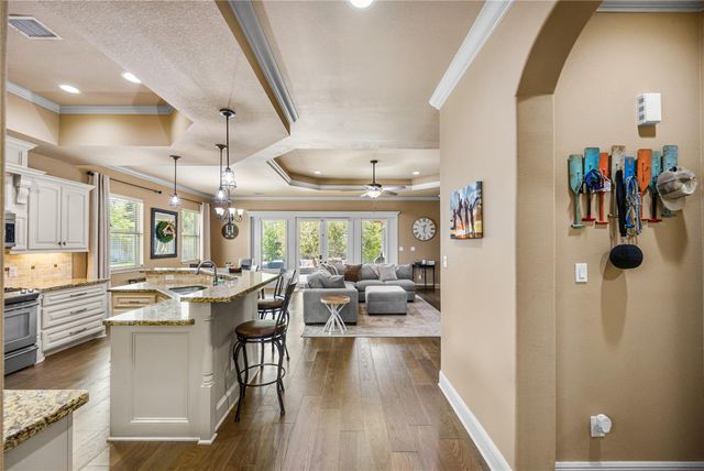 105 Harley Drive, Montgomery, TX 77356