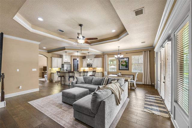 105 Harley Drive, Montgomery, TX 77356