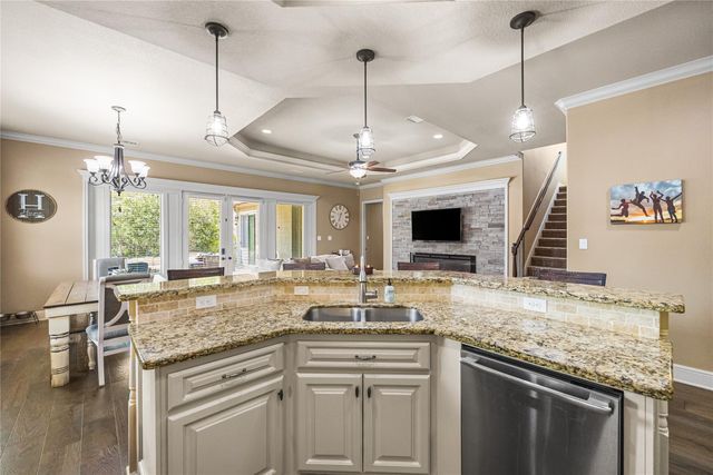 105 Harley Drive, Montgomery, TX 77356