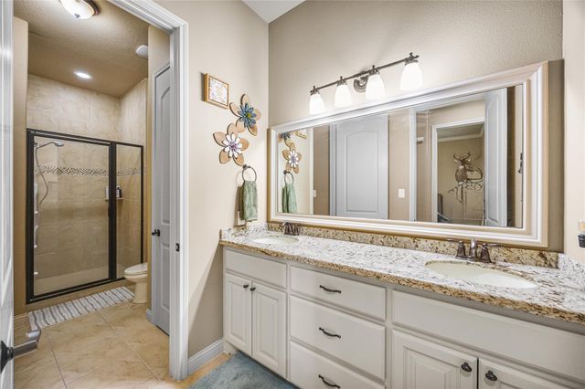 105 Harley Drive, Montgomery, TX 77356