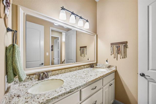 105 Harley Drive, Montgomery, TX 77356