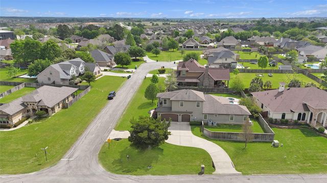 105 Harley Drive, Montgomery, TX 77356