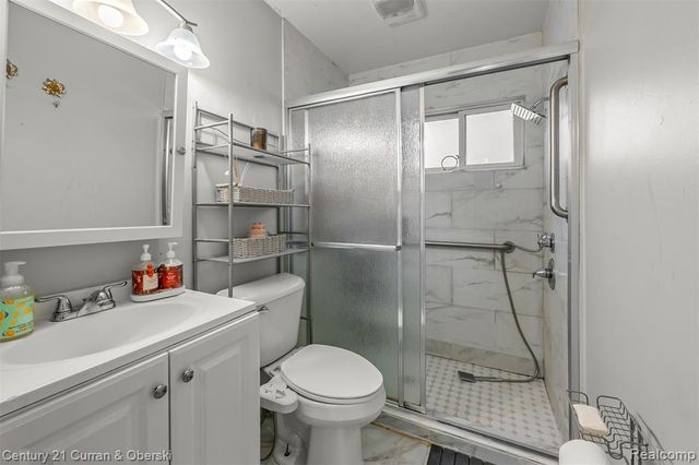 26260 Bryan Street, Roseville, MI 48066