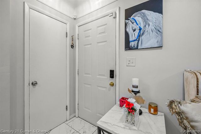 26260 Bryan Street, Roseville, MI 48066