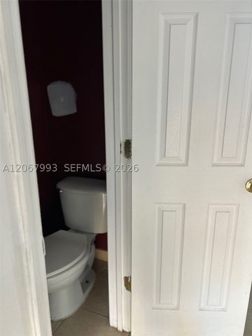 928 SW 3 207, Miami, FL 33130