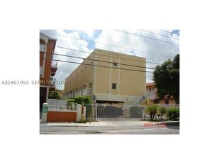 928 SW 3 207, Miami, FL 33130