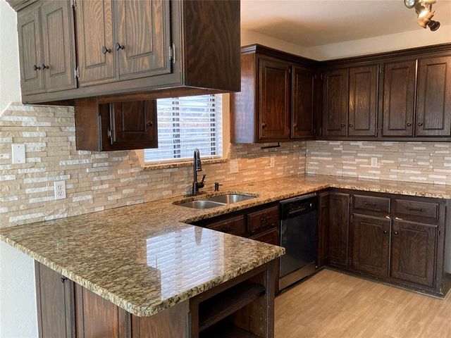 405 Rhoades Court, Norman, OK 73072