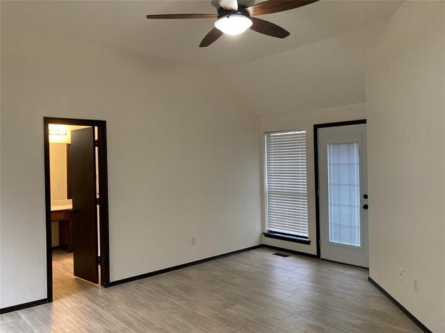 405 Rhoades Court, Norman, OK 73072