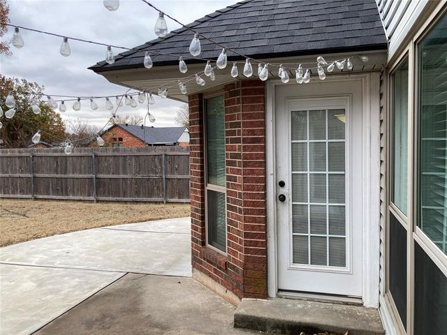 405 Rhoades Court, Norman, OK 73072