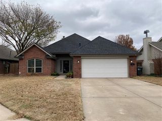 405 Rhoades Court, Norman, OK 73072