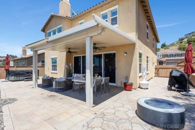 1748 Avenida Regina, San Marcos, CA 92069