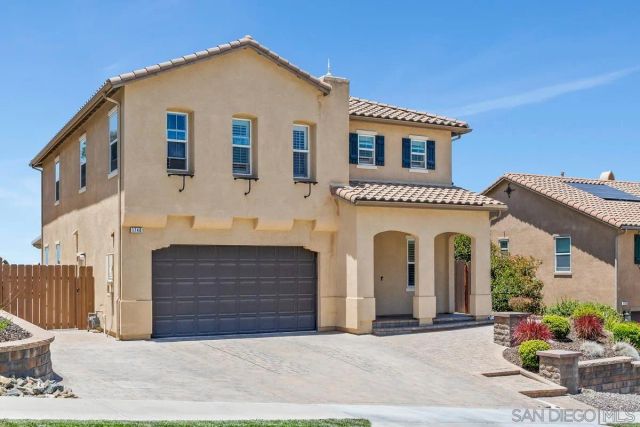 1748 Avenida Regina, San Marcos, CA 92069