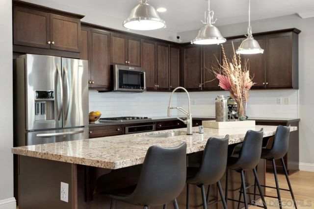 1748 Avenida Regina, San Marcos, CA 92069