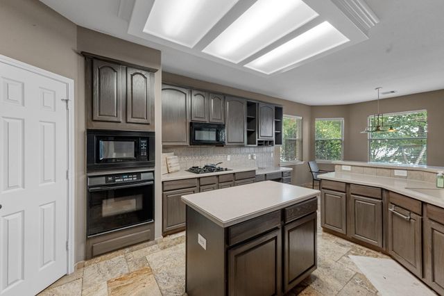 2519 Fair Oak Street, Pearland, TX 77584