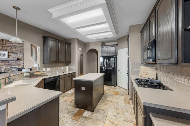 2519 Fair Oak Street, Pearland, TX 77584