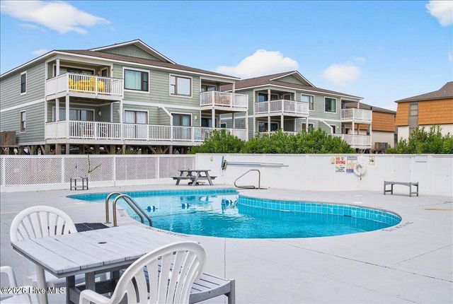 43 Ocean Isle West Boulevard 1-3, Ocean Isle Beach, NC 28469