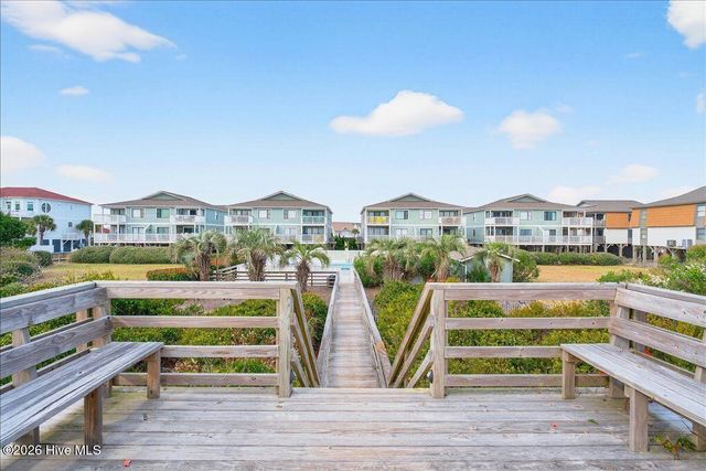 43 Ocean Isle West Boulevard 1-3, Ocean Isle Beach, NC 28469