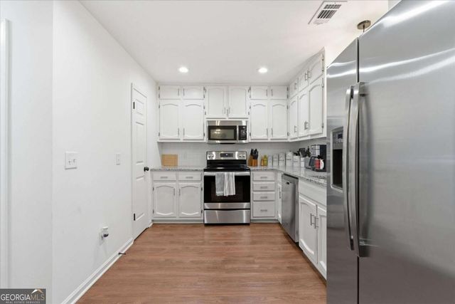 230 West Avenue UNIT 5, Carrollton, GA 30117