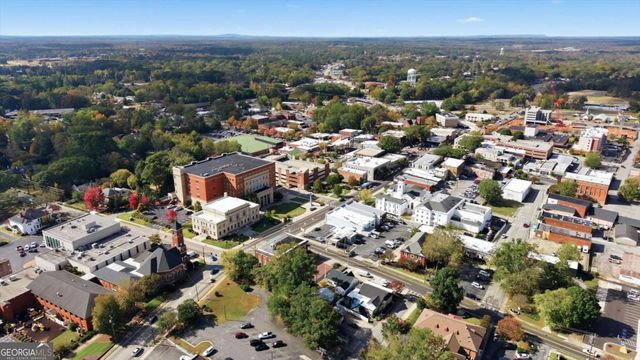 230 West Avenue UNIT 5, Carrollton, GA 30117