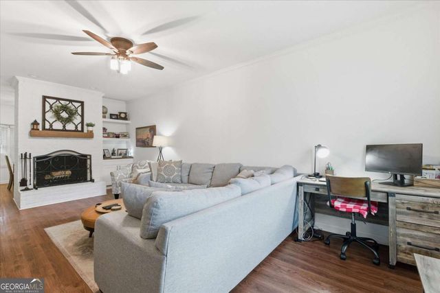 230 West Avenue UNIT 5, Carrollton, GA 30117