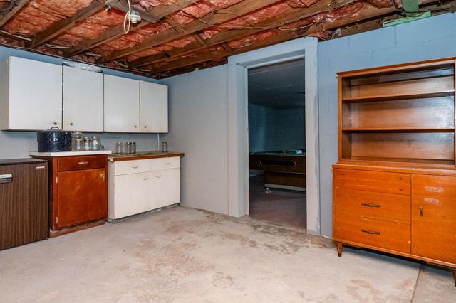 940 Mount Tabor Road, Buchanan, MI 49107