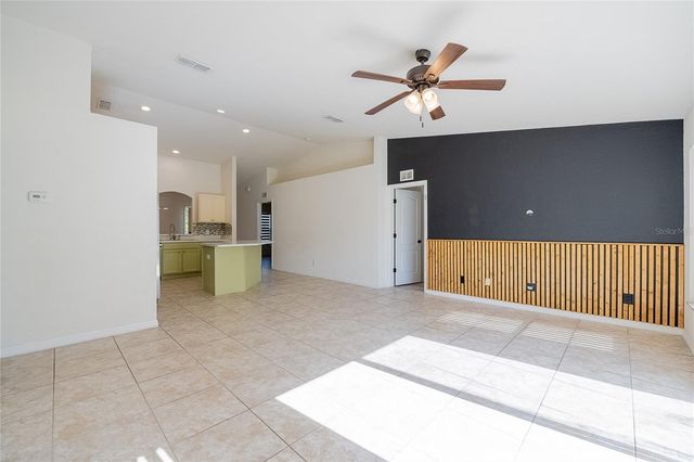 245 CAPTAIN HOOK WAY, Davenport, FL 33837