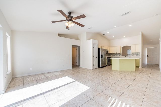 245 CAPTAIN HOOK WAY, Davenport, FL 33837