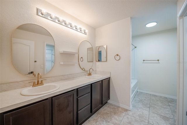 245 CAPTAIN HOOK WAY, Davenport, FL 33837