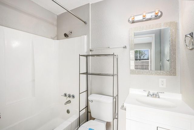 16226 Alden Ridge Drive, Houston, TX 77053