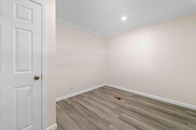 1500 Virginia Place 159, San Jose, CA 95116