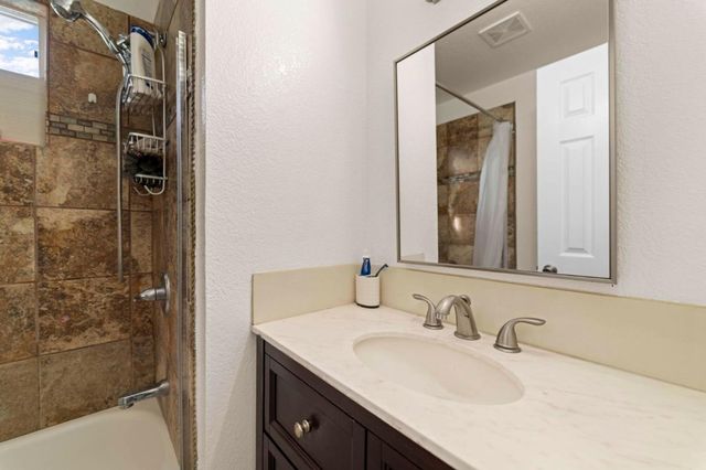 1500 Virginia Place 159, San Jose, CA 95116
